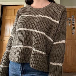 Cropped Sweater
